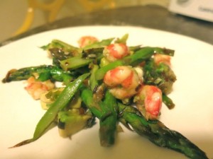 stir fry of shrimp and asparagus