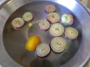 artichokes in lemon water
