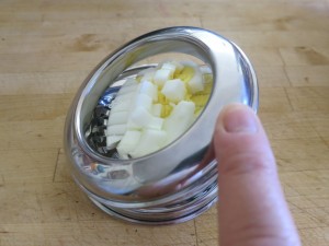 using egg slicer to dice