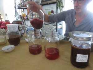 Adding "live" vinegar to the mother