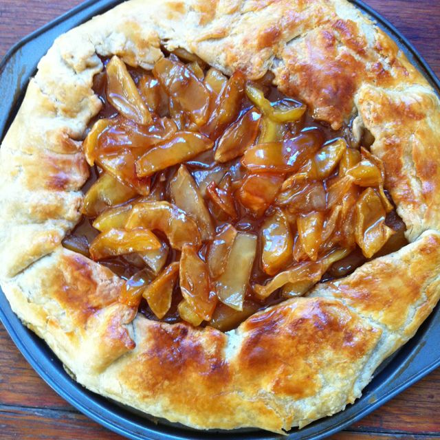 Evan's Caramelized Apple Gallette
