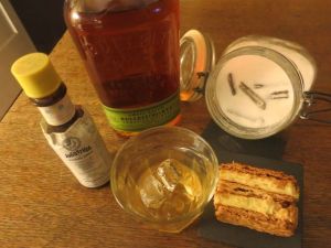 Making a Vanilla Old Fashioned