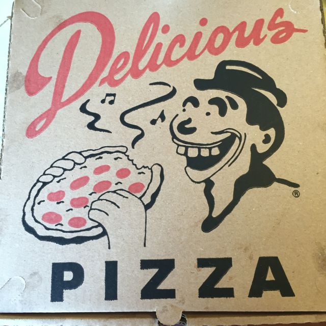 Delicious Pizza Logo