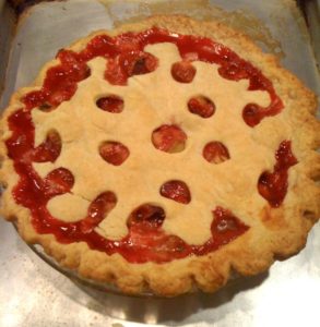 strawberry rhubarb pie, pie, pie-a-day, kcrw